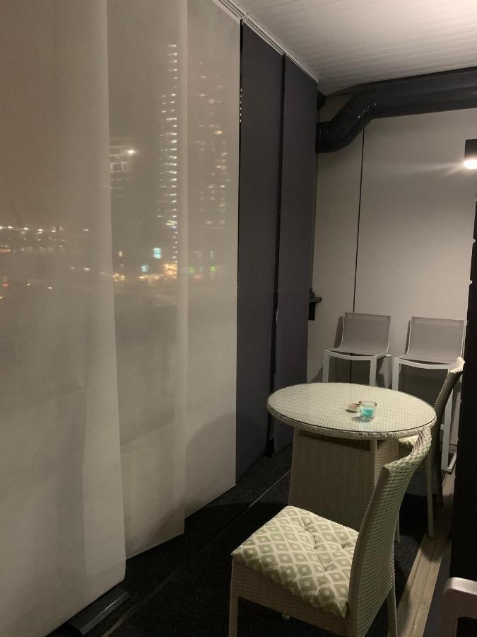 هلسنكي Sea View Lux Kalasatama Romantic Studio - Balcony & Coffee& Tee, Wifi, Gym &Sauna المظهر الخارجي الصورة